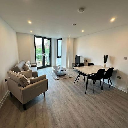 Stylish Central York Apartment Free Parking & Gym Exterior foto